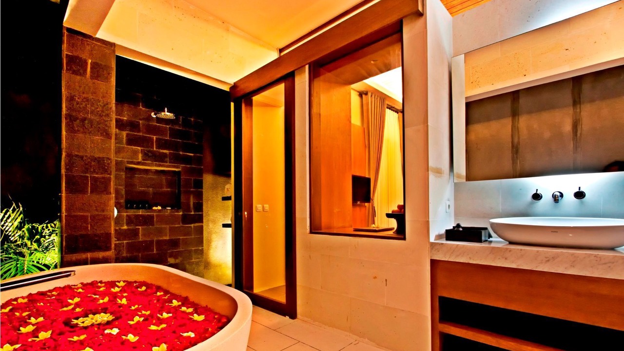 Photo of Bathroom in Tibubeneng