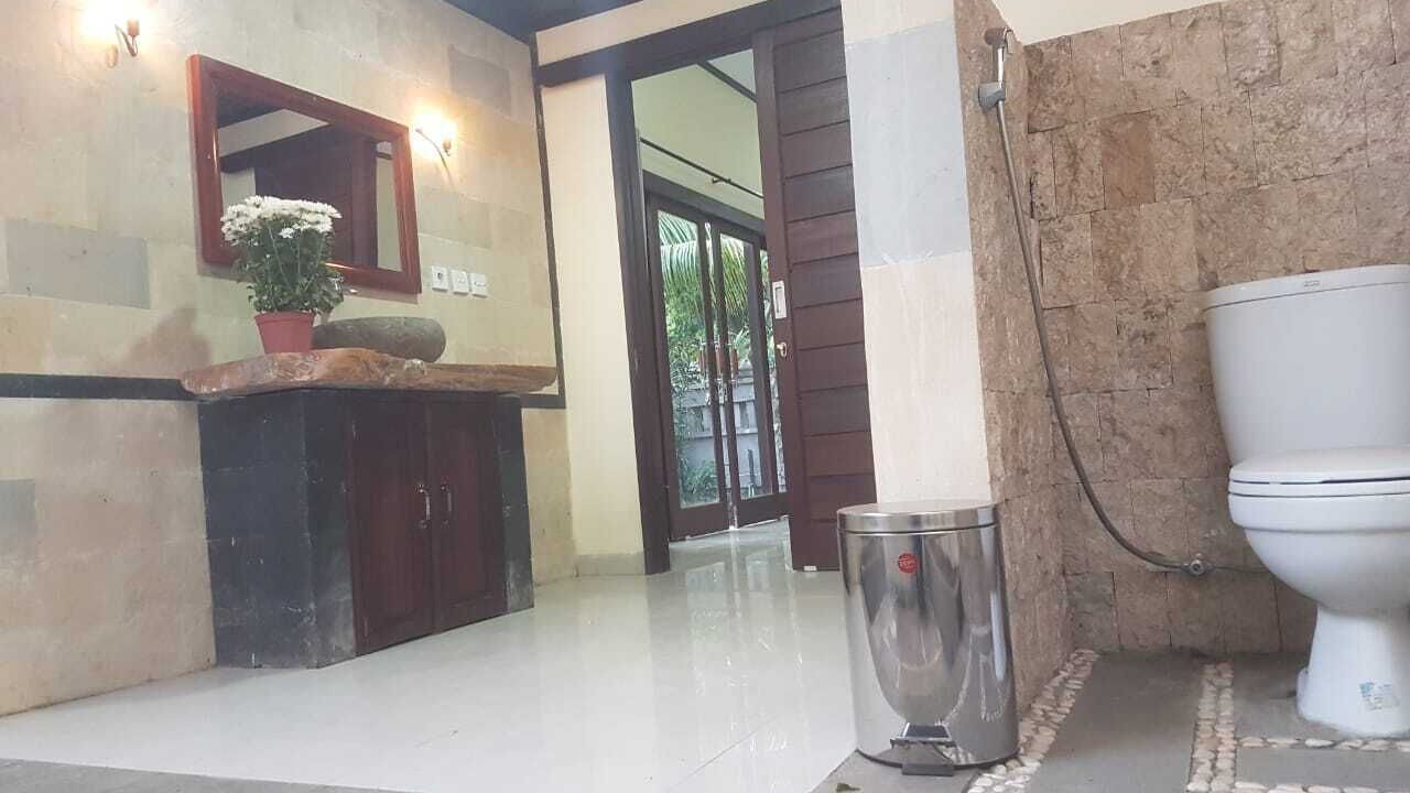 Photo of Bathroom in Culik