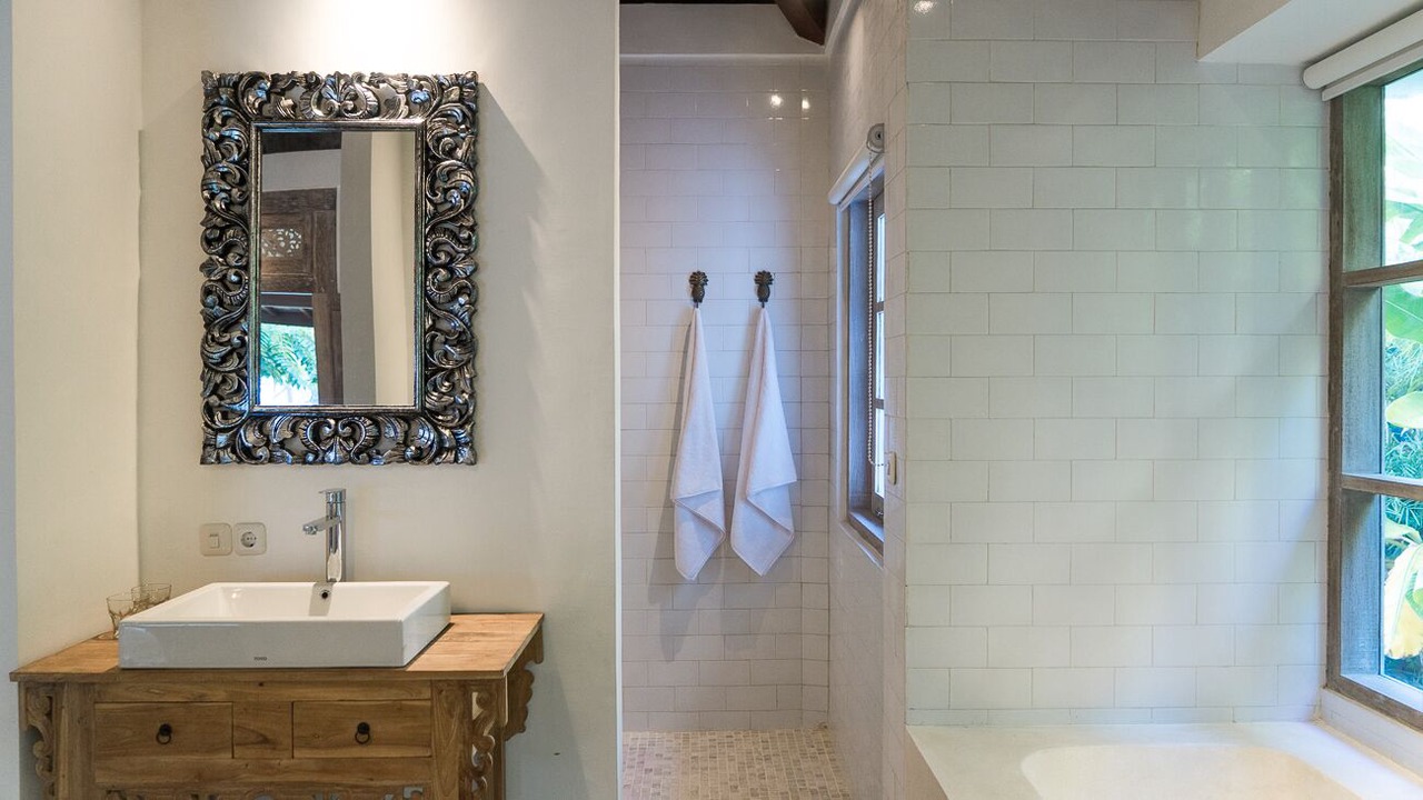 Photo of Bathroom in Kedewatan