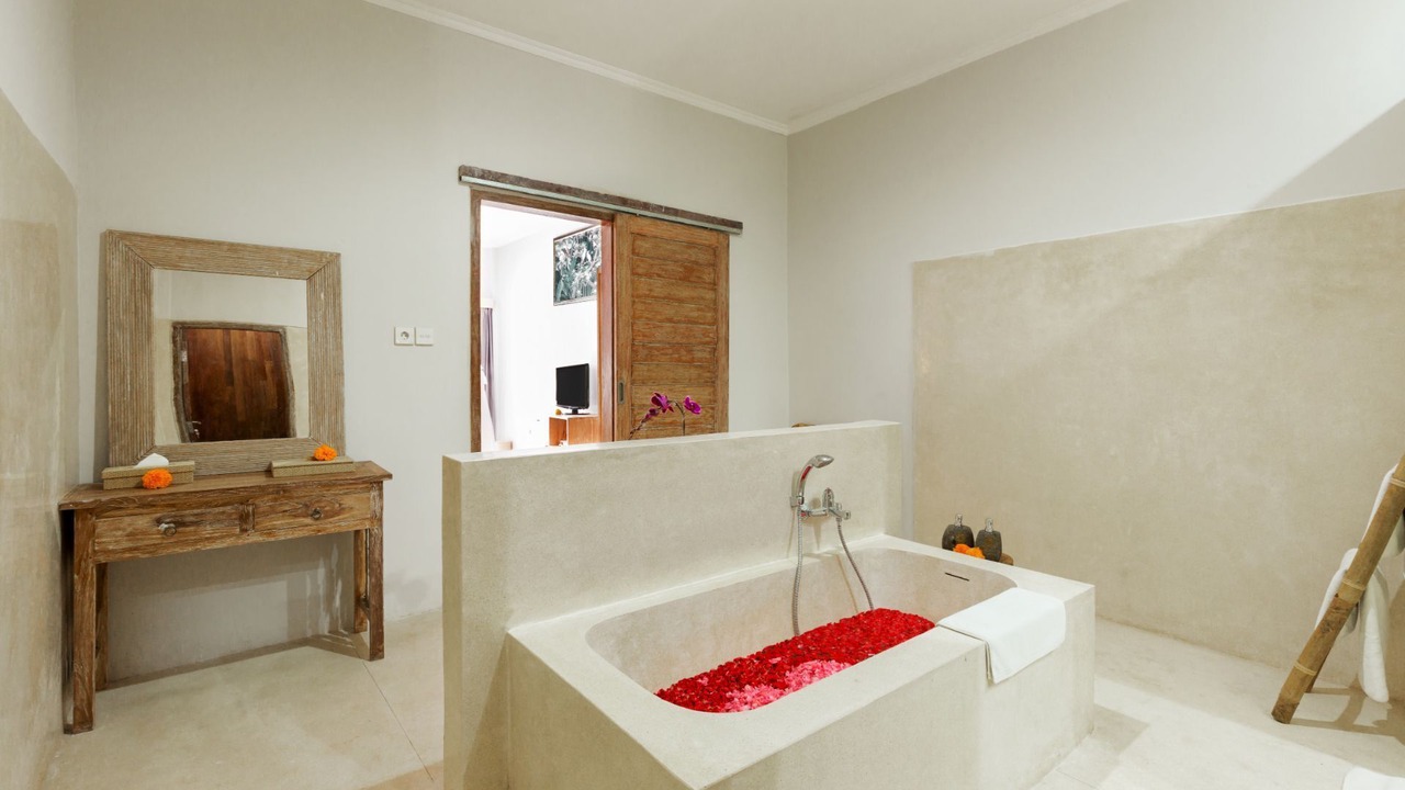 Photo of Bathroom in Batuan