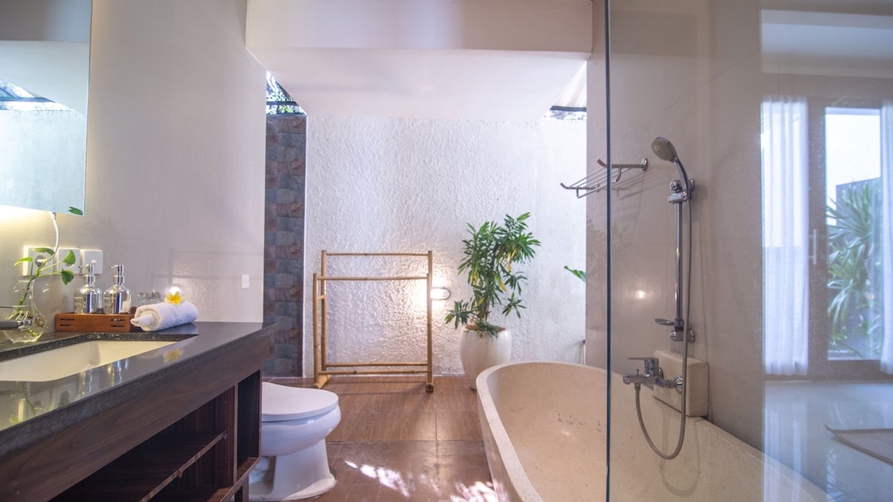 Photo of Bathroom in Lodtunduh