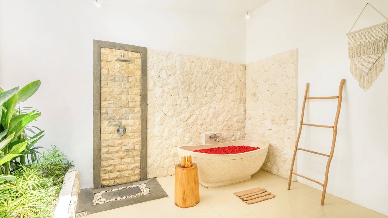 Photo of Bathroom in Laksmana