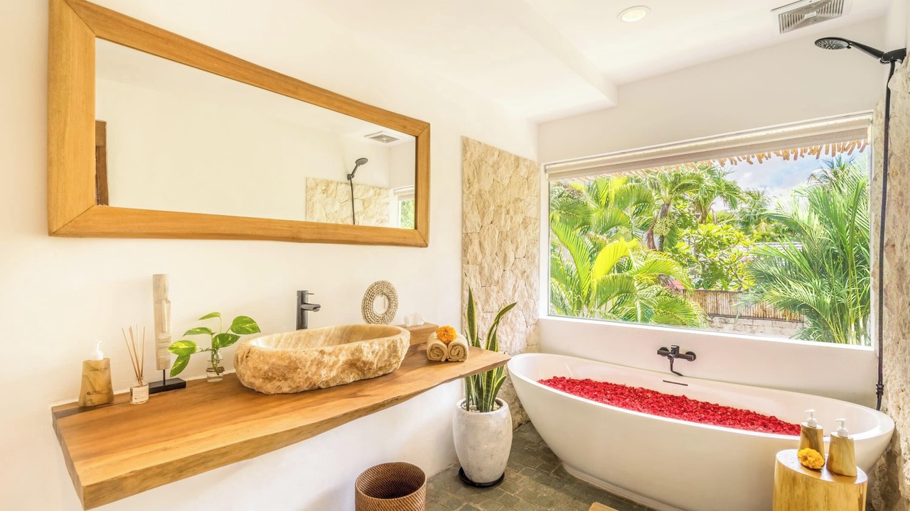 Photo of Bathroom in Laksmana
