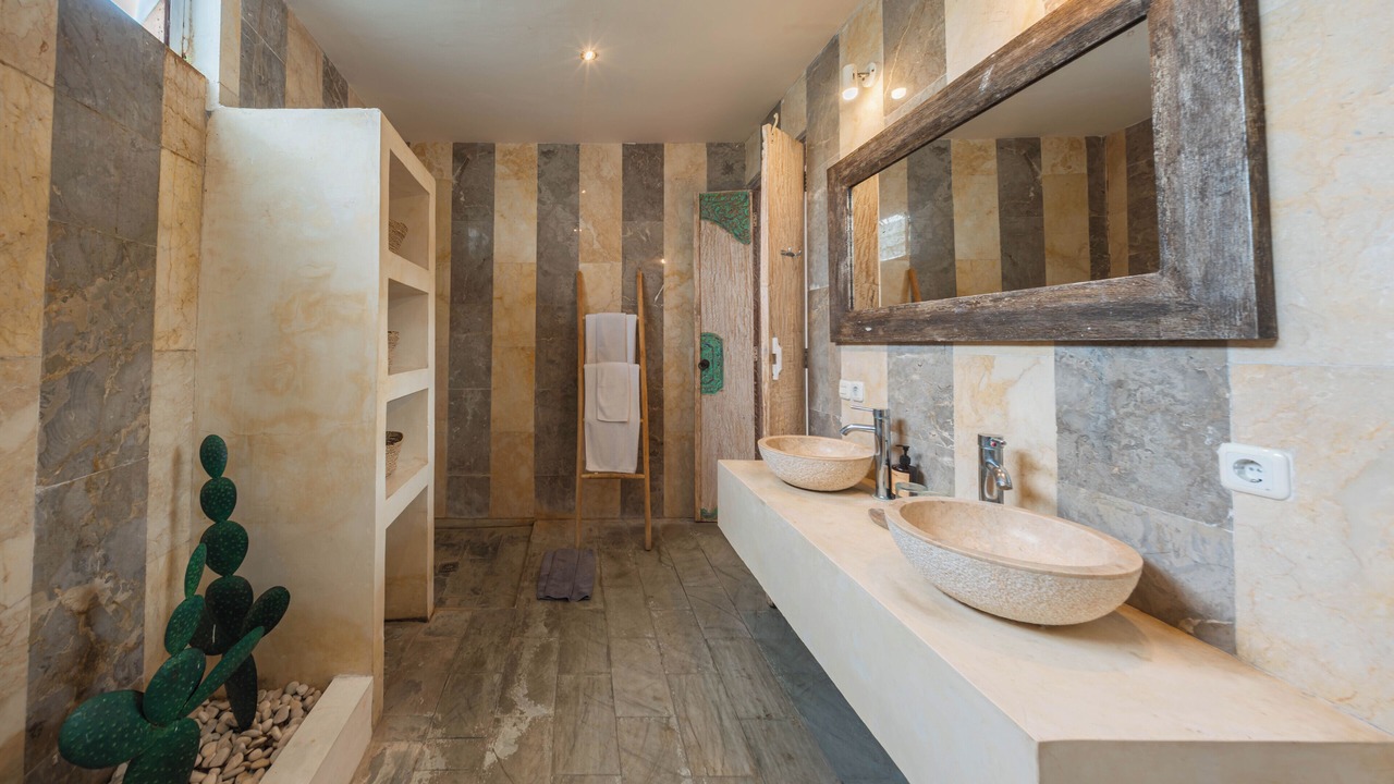 Photo of Bathroom in Padonan