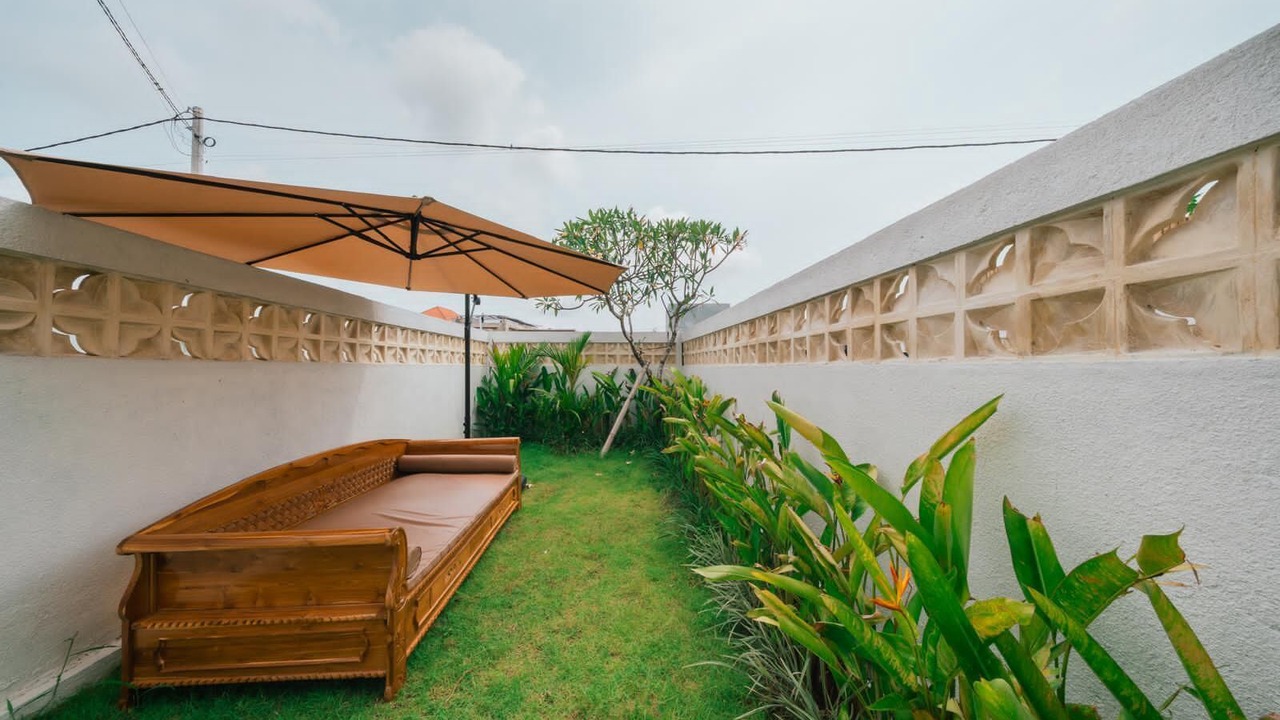 Photo of Outdoor in Padangsambian Klod