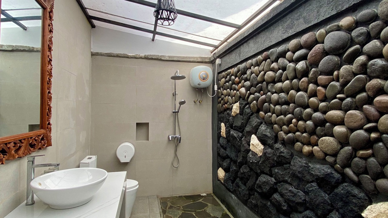 Photo of Bathroom in Borobudur