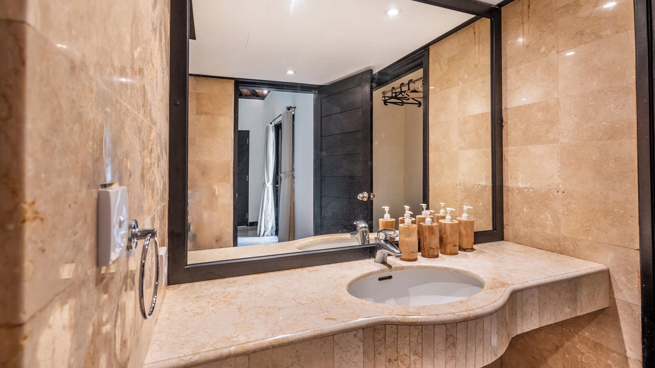 Photo of Bathroom in Saba