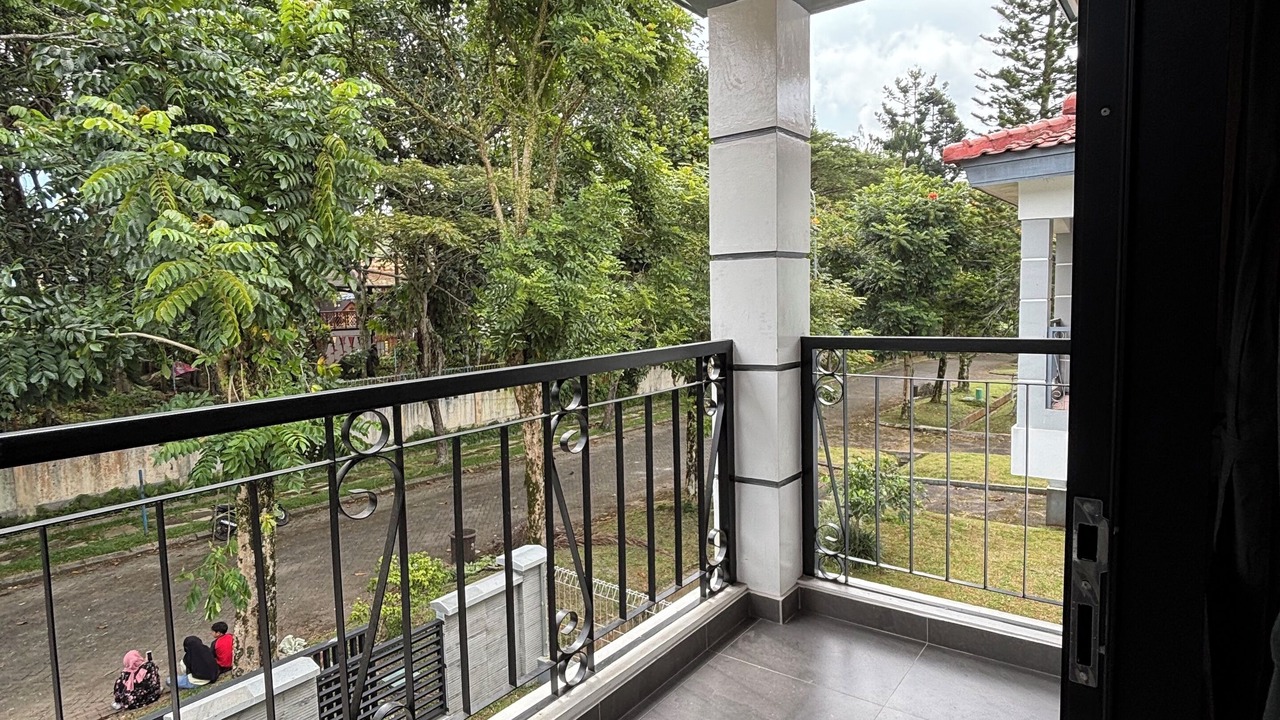 Photo of Patio Balcony in Cipanas