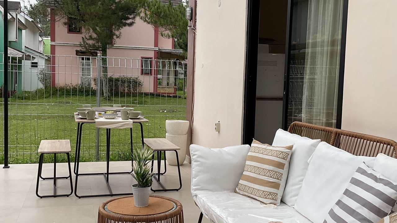 Photo of Patio Balcony in Cipanas