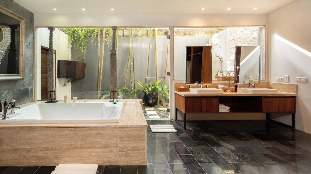 Photo of Bathroom in Candi Dasa