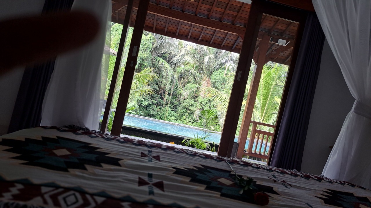 Photo of Bedroom in Sambahan