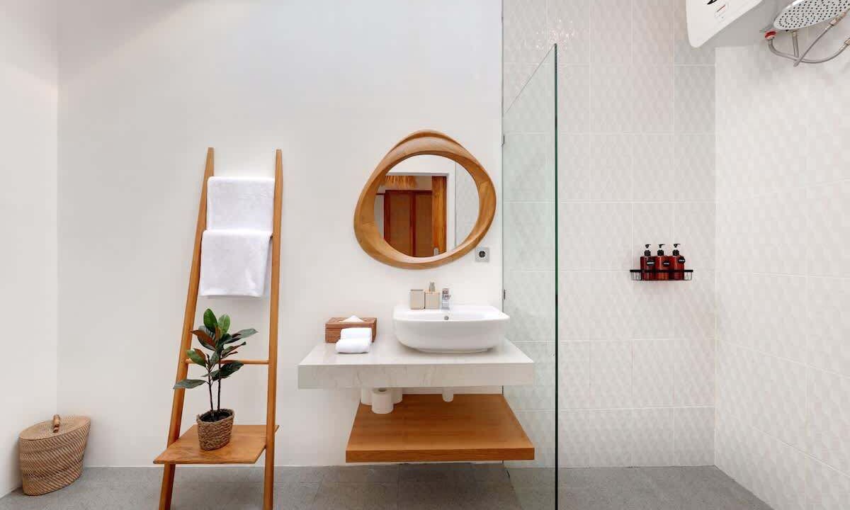 Photo of Bathroom in Sunset Road