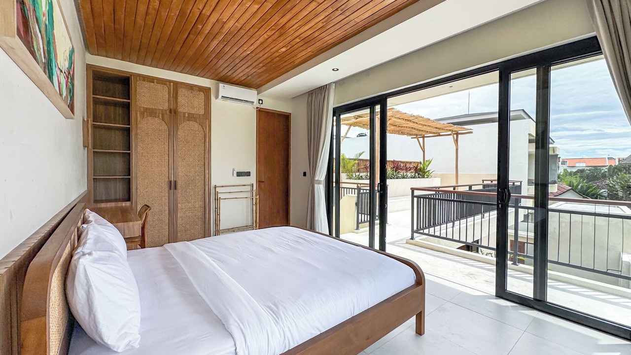 Photo of Bedroom in Tibubeneng