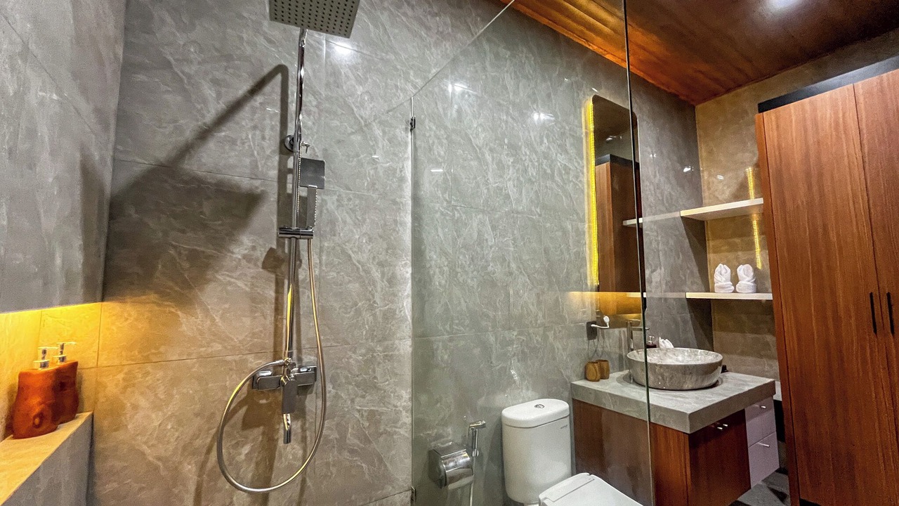 Photo of Bathroom in Singakerta
