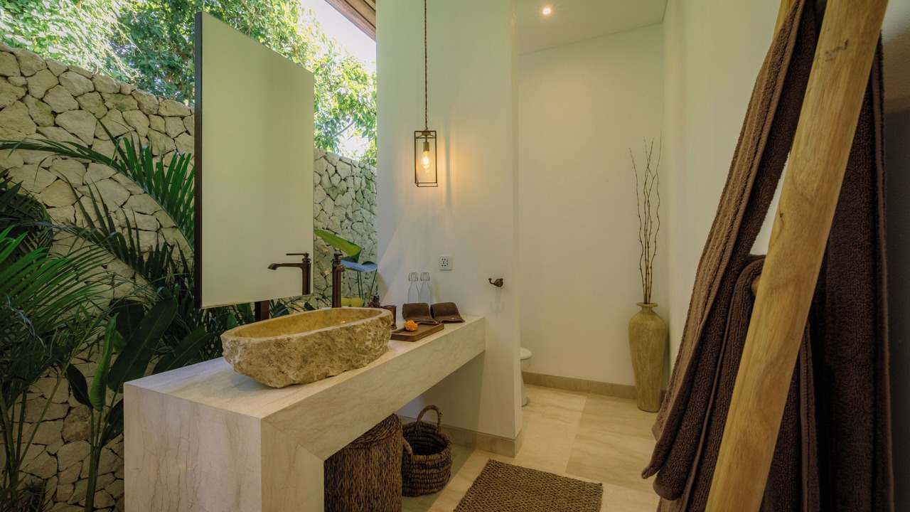 Photo of Bathroom in Uluwatu