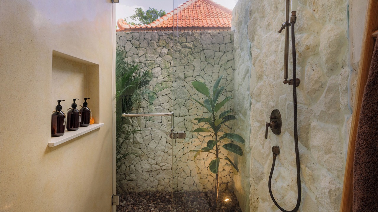 Photo of Bathroom in Uluwatu