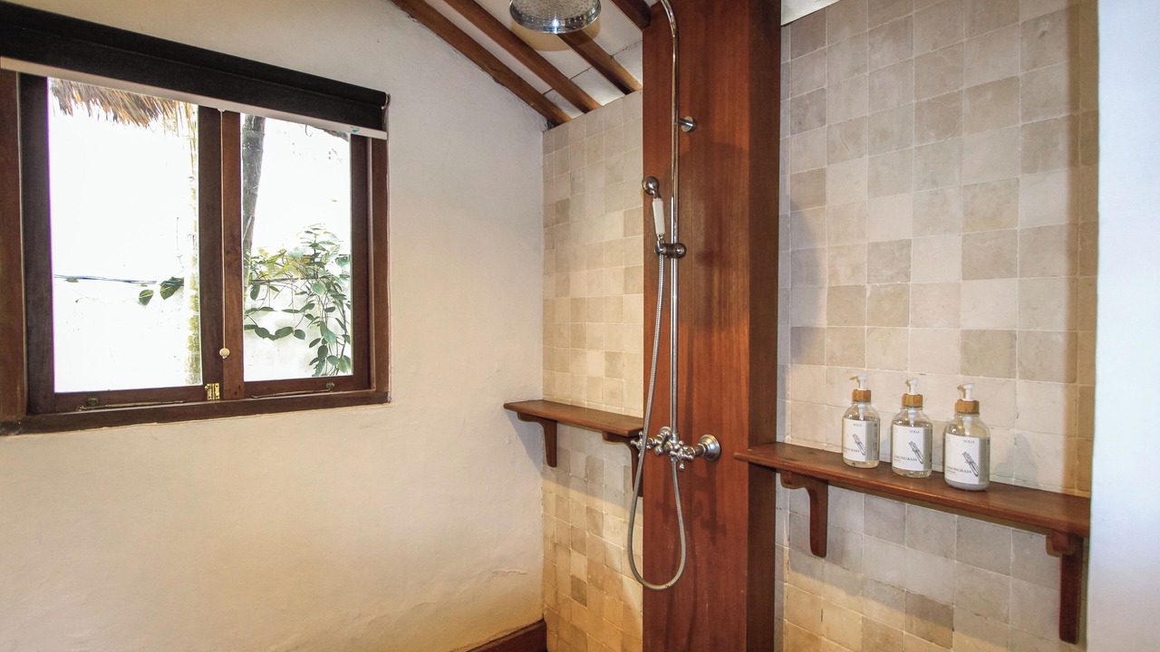 Photo of Bathroom in Singakerta