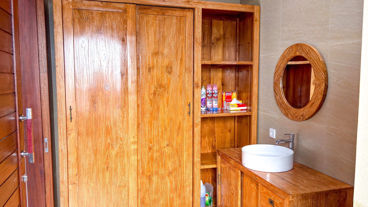 Photo of Bathroom in Singakerta