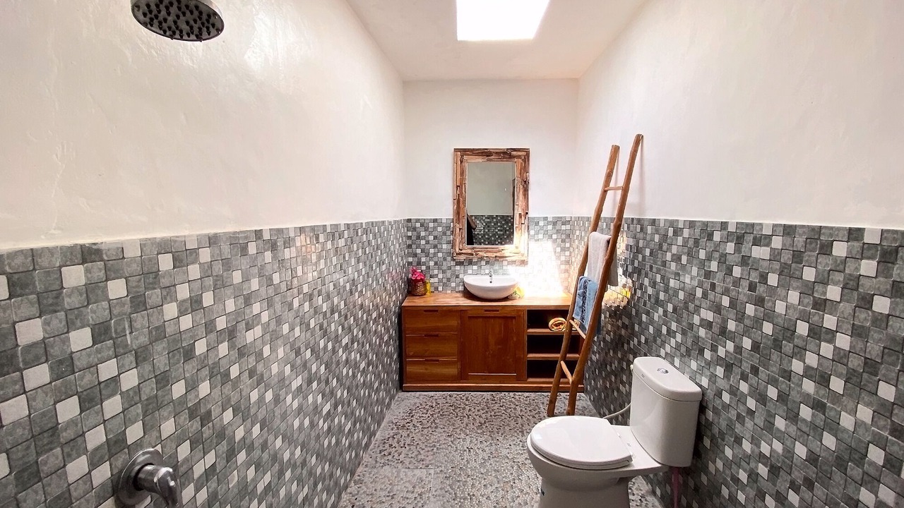 Photo of Bathroom in Babakan