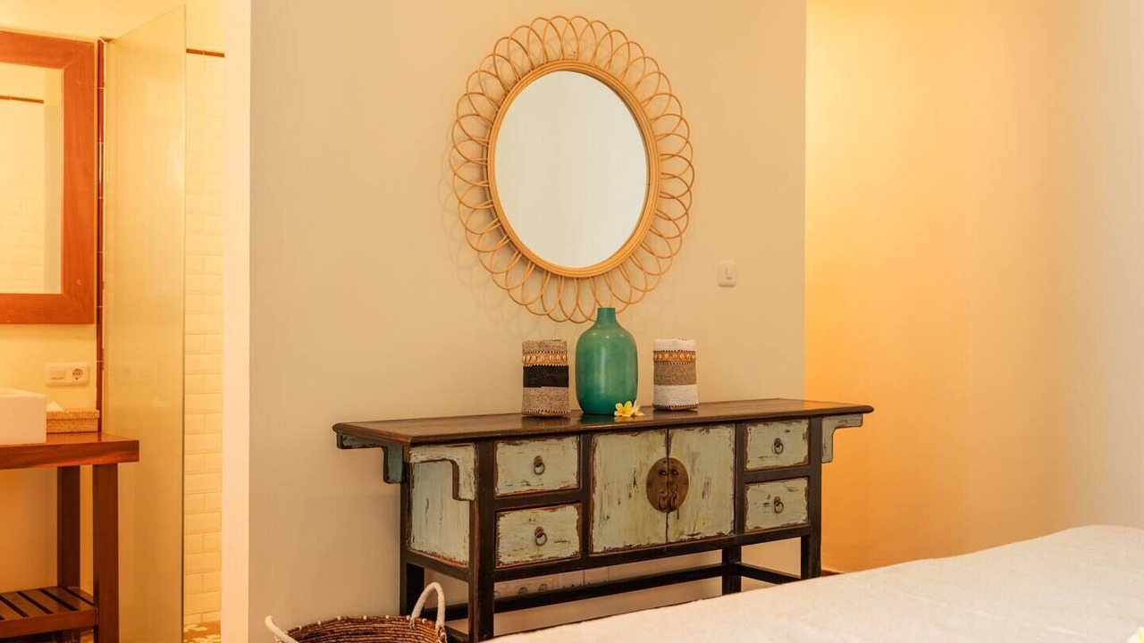 Photo of Bedroom in Dyanapura