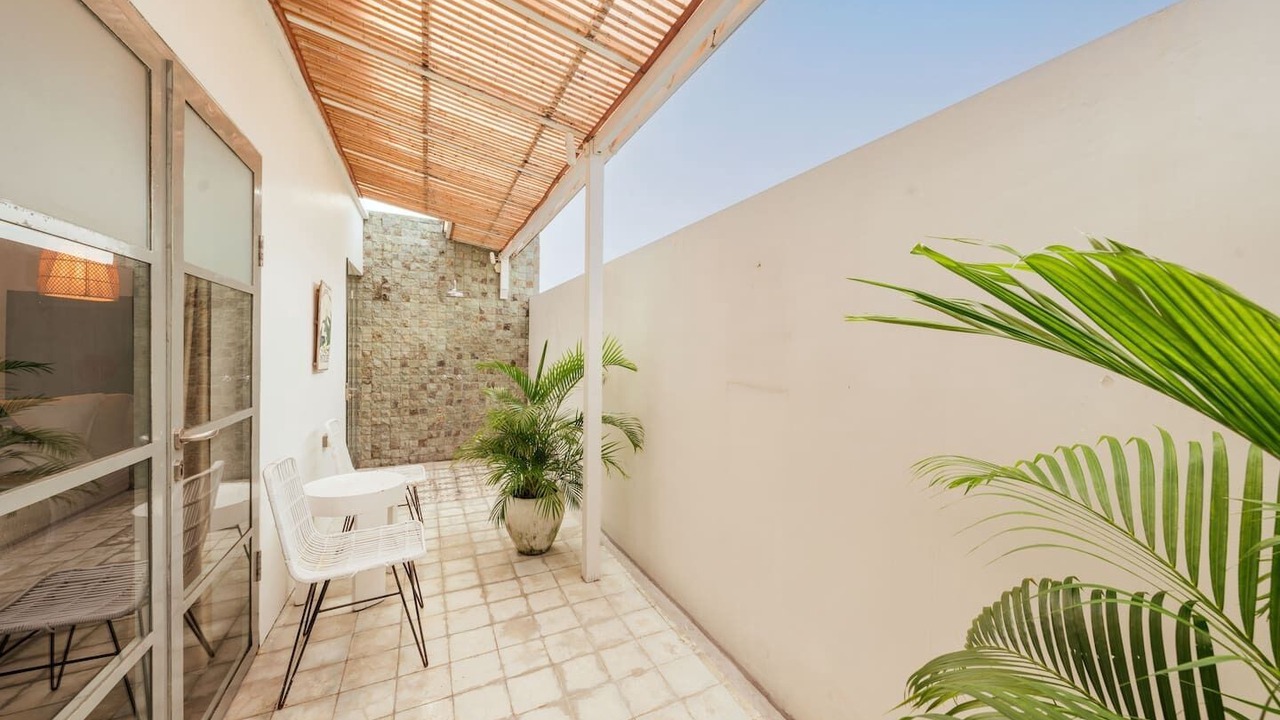 Photo of Patio Balcony in Dyanapura