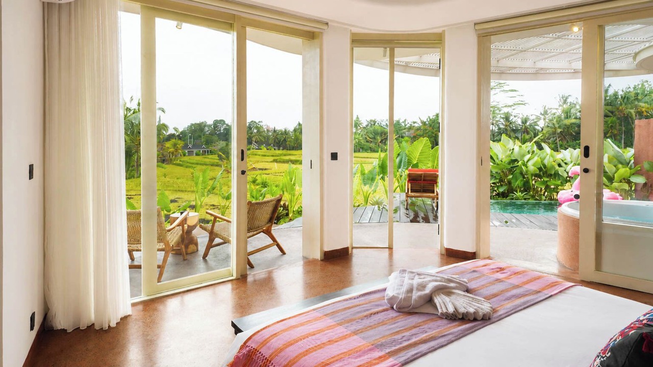 Photo of Bedroom in Sambahan