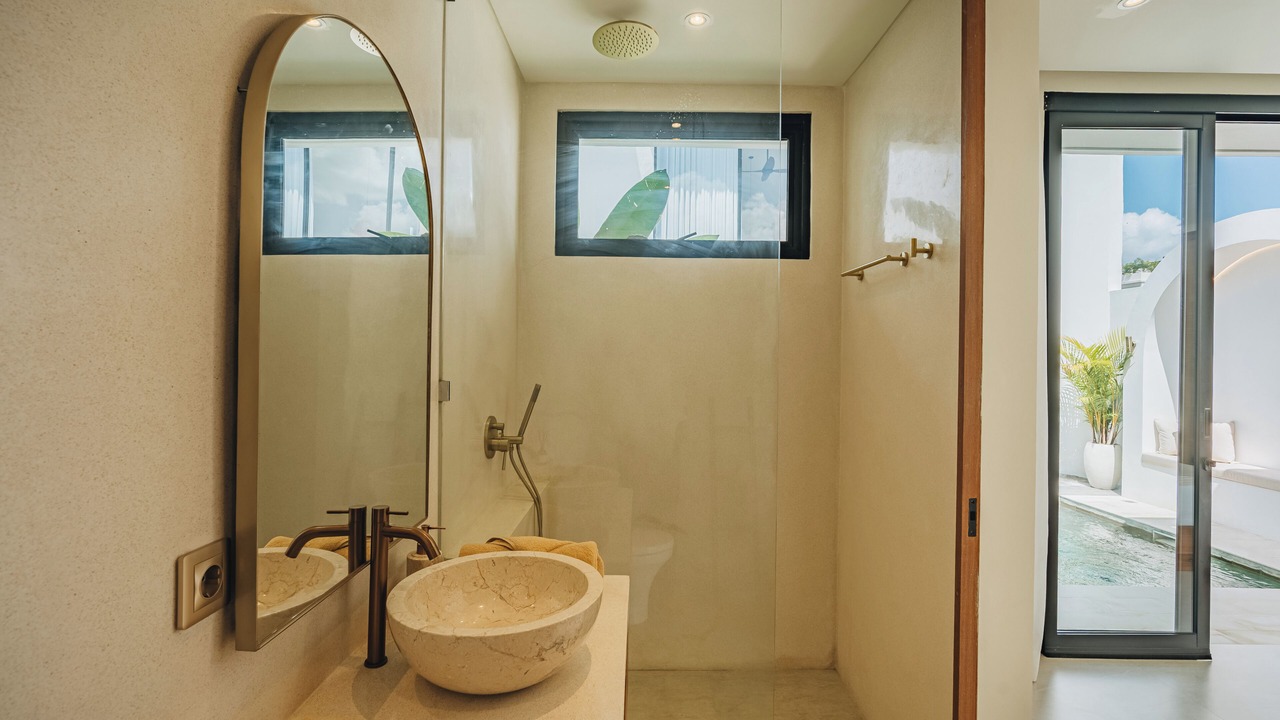 Photo of Bathroom in Munggu