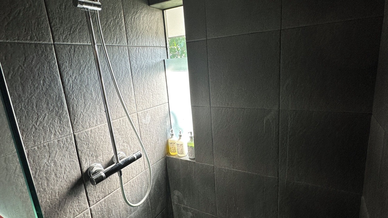 Photo of Bathroom in Kedewatan