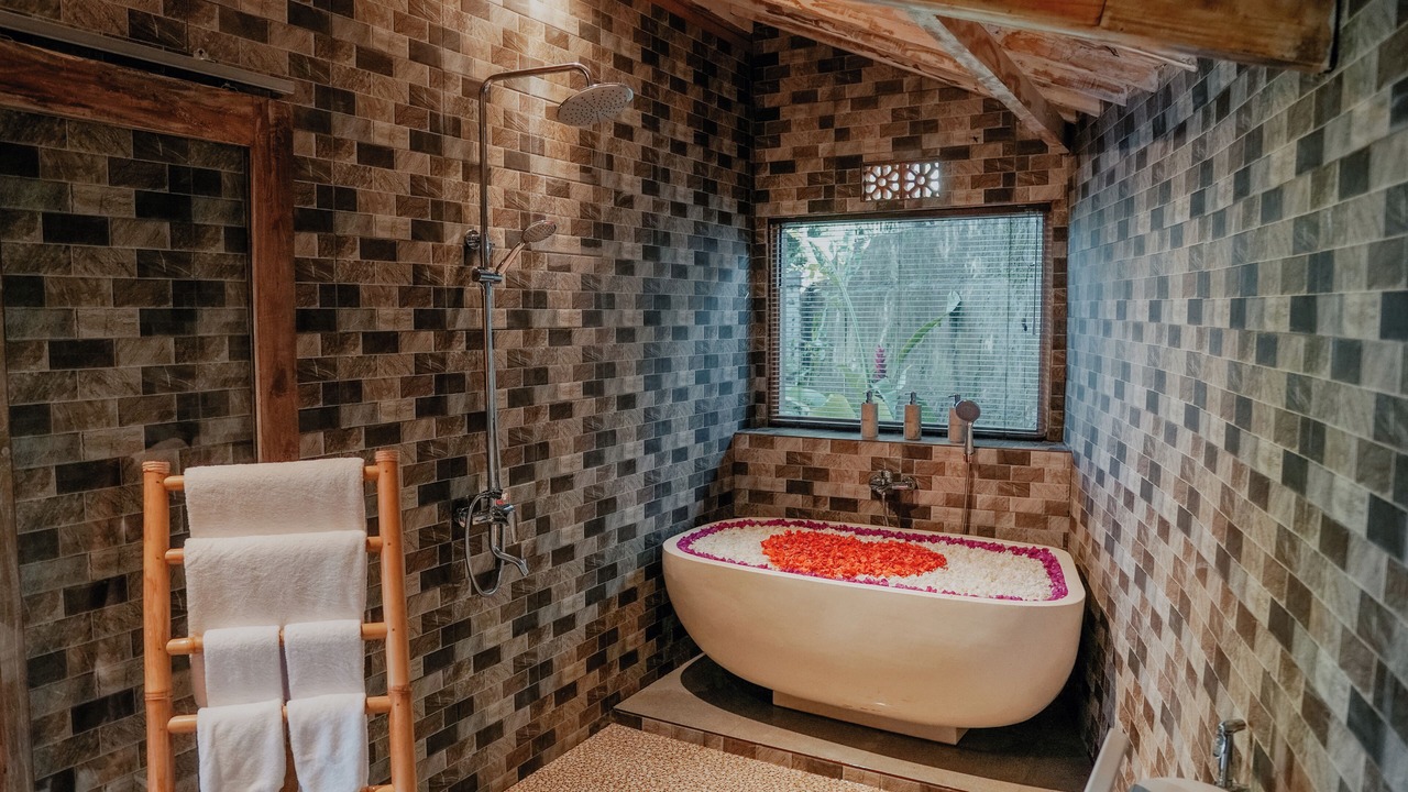 Photo of Bathroom in Taro