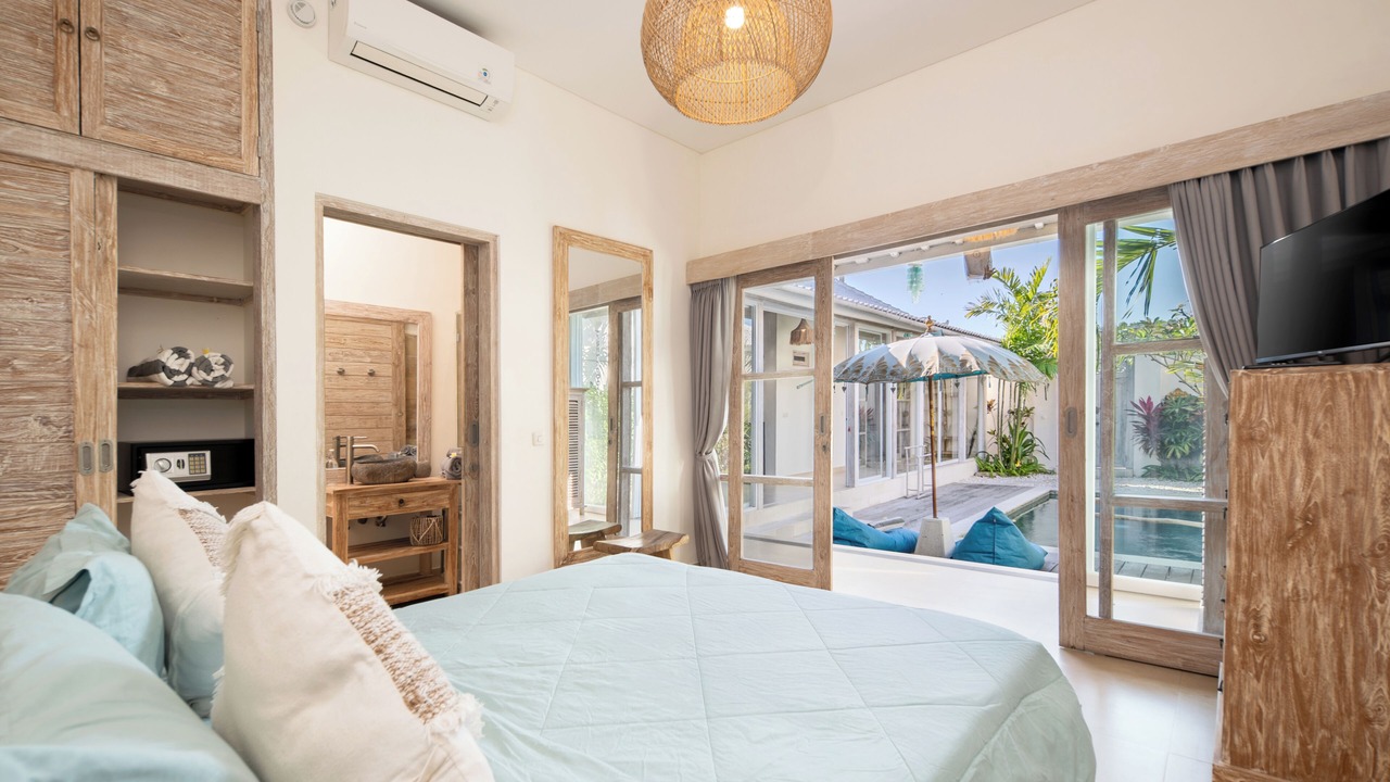 Photo of Bedroom in Sunset Road