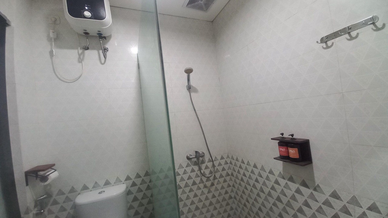 Photo of Bathroom in West Semarang