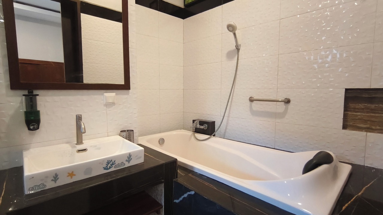 Photo of Bathroom in Padonan