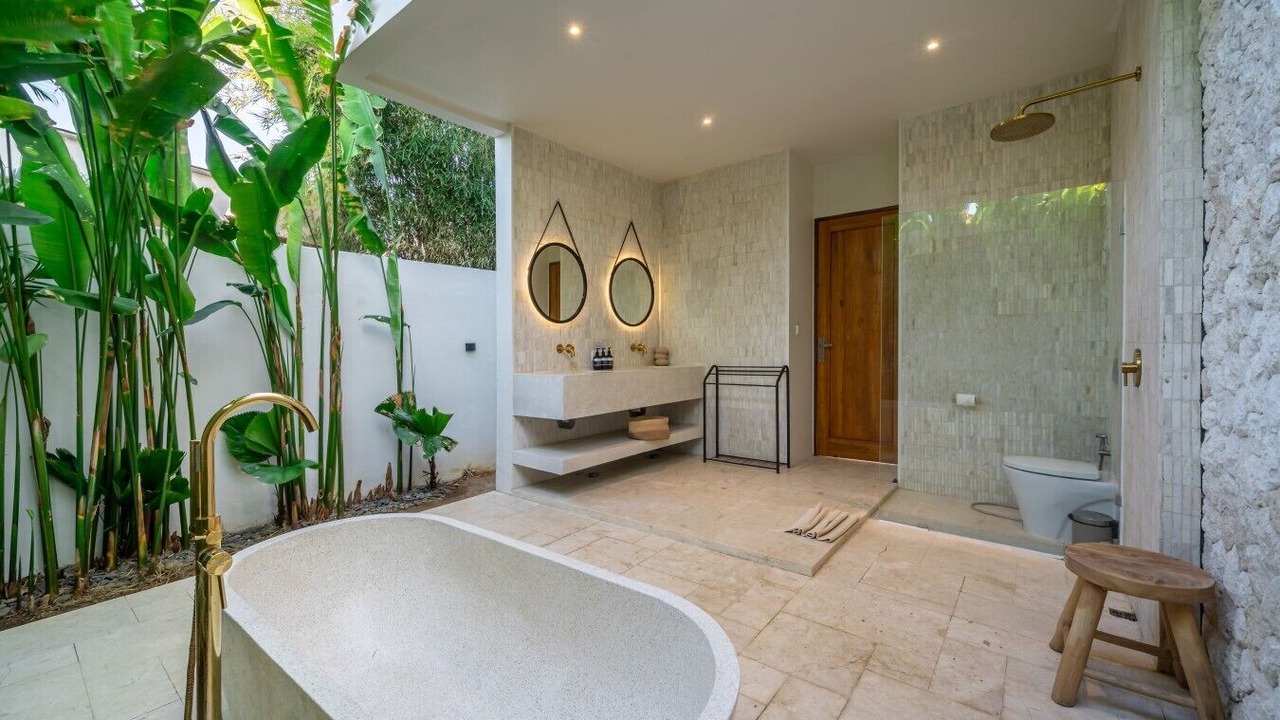 Photo of Bathroom in Uluwatu