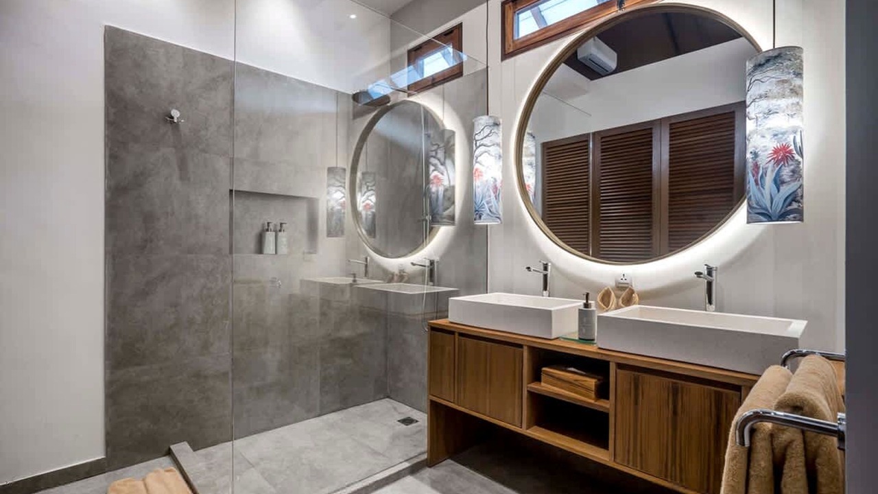 Photo of Bathroom in Pererenan
