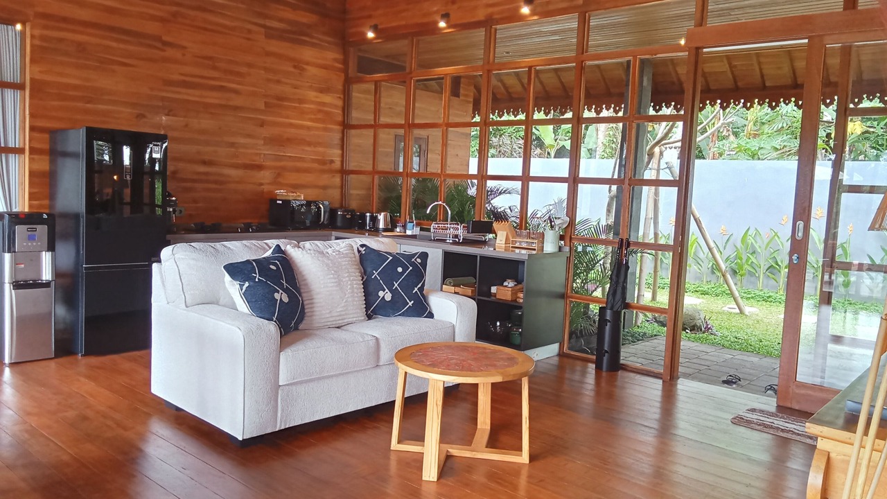 Photo of Livingroom in Sambahan
