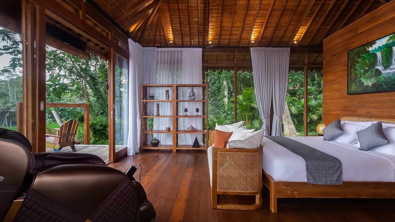 Photo of Bedroom in Sambahan