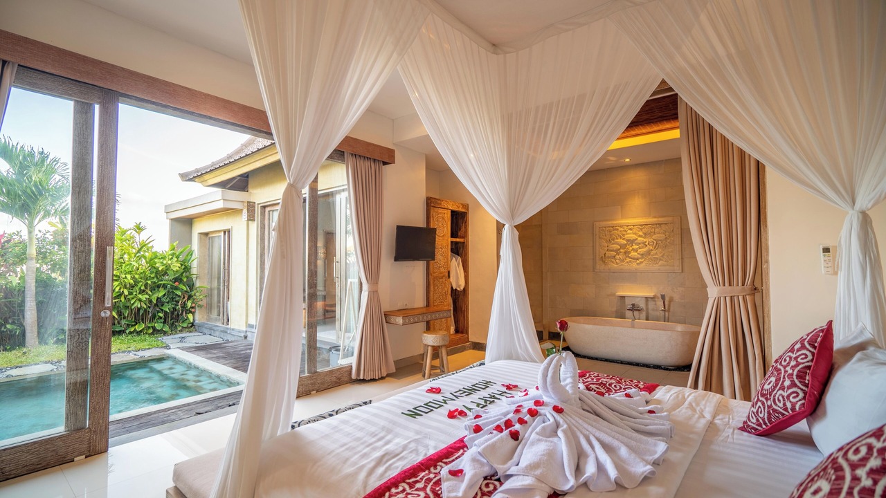 Photo of Bedroom in Sambahan