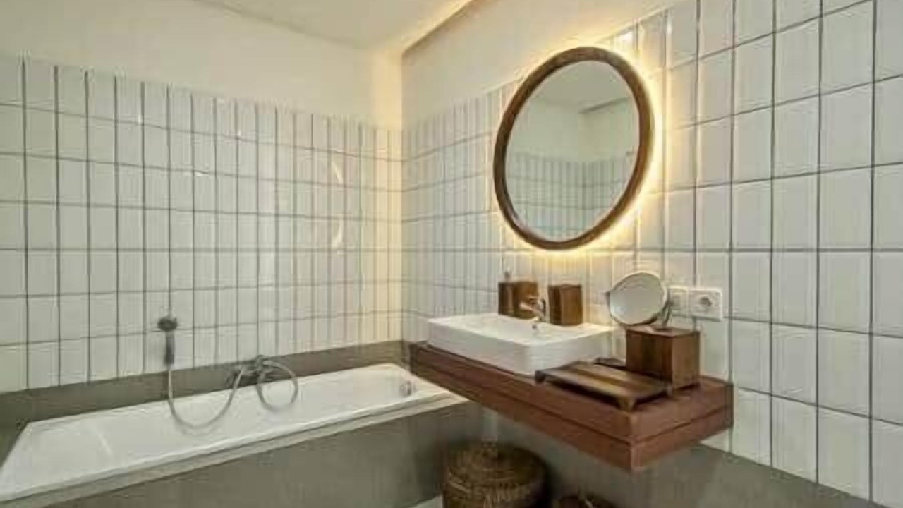 Photo of Bathroom in Lodtunduh
