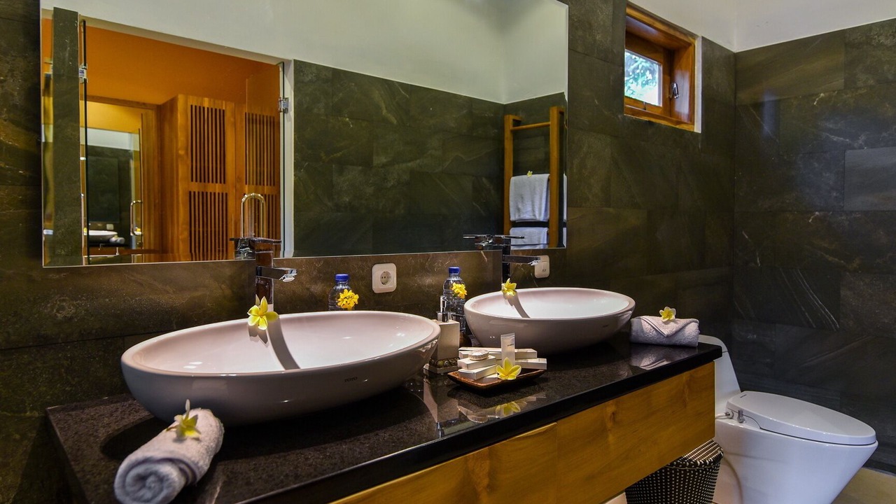 Photo of Bathroom in Kaliasem