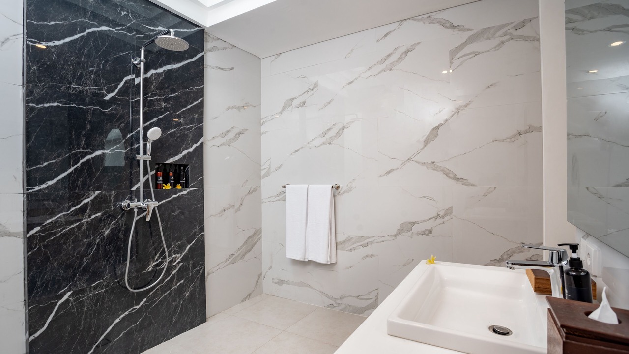 Photo of Bathroom in Singakerta