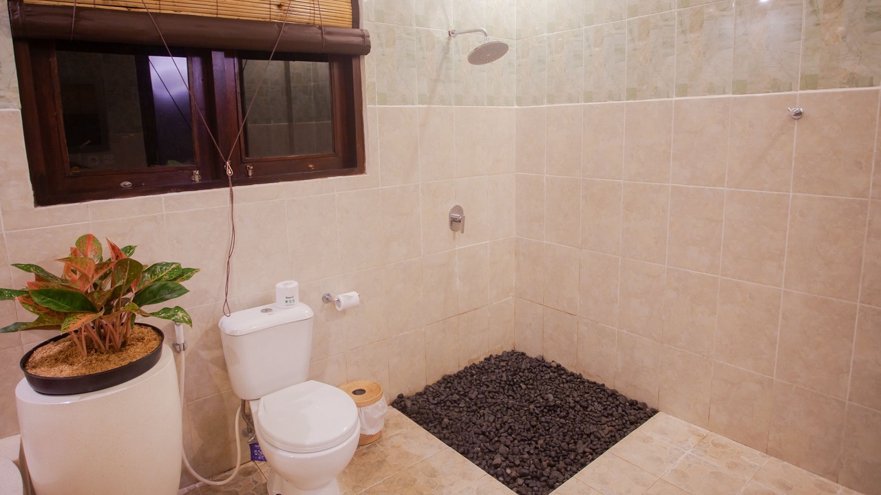 Photo of Bathroom in Sambahan
