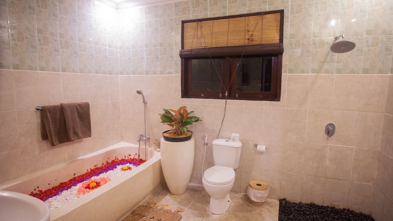 Photo of Bathroom in Sambahan