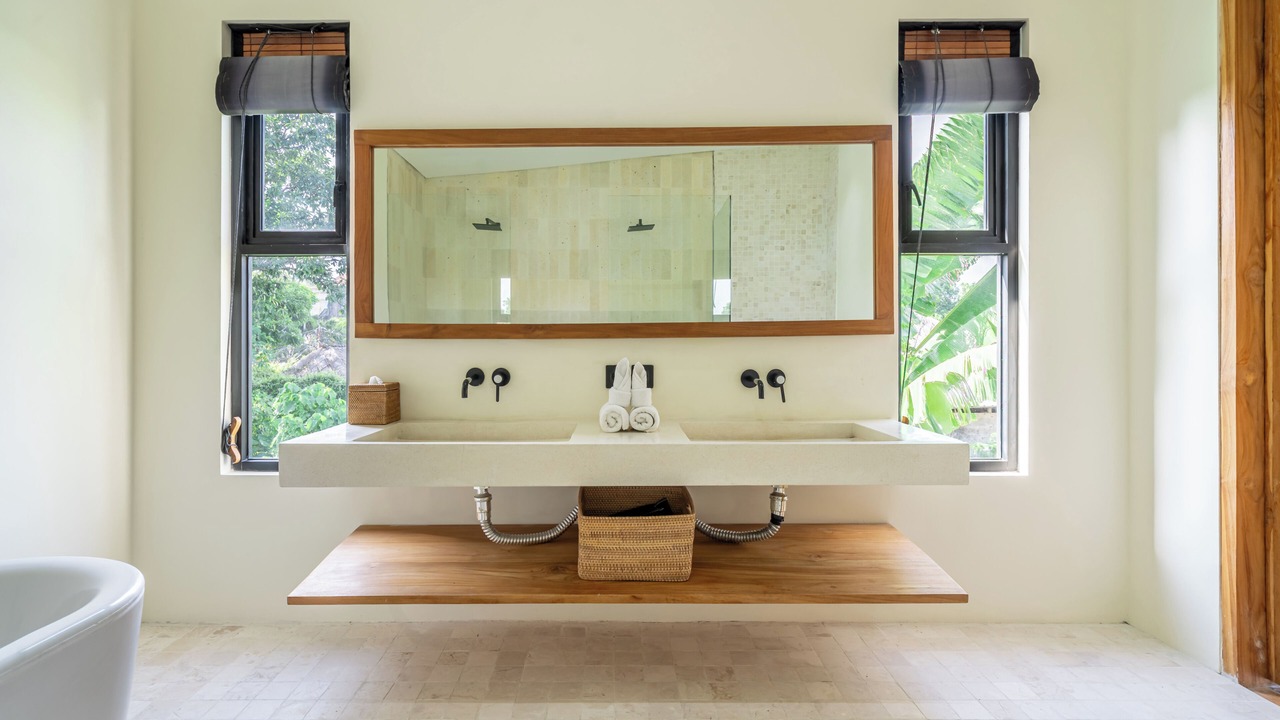 Photo of Bathroom in Dyanapura