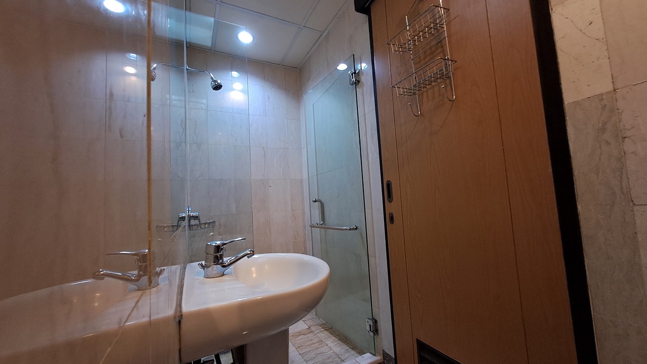 Photo of Bathroom in East Kuningan