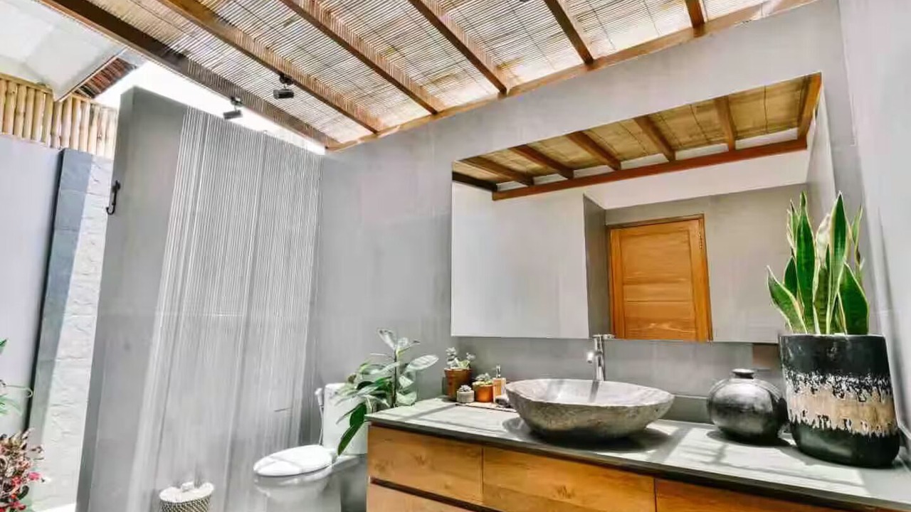 Photo of Bathroom in Lodtunduh