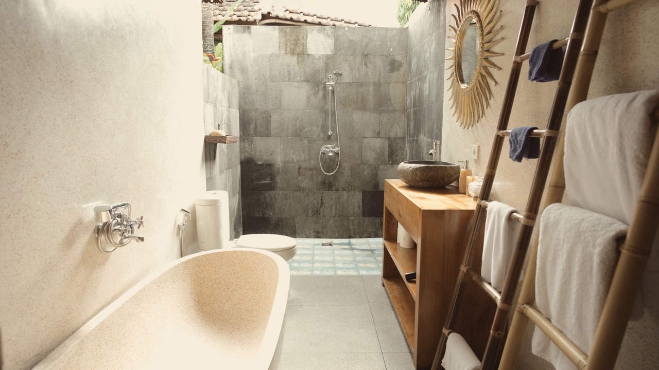 Photo of Bathroom in Singakerta