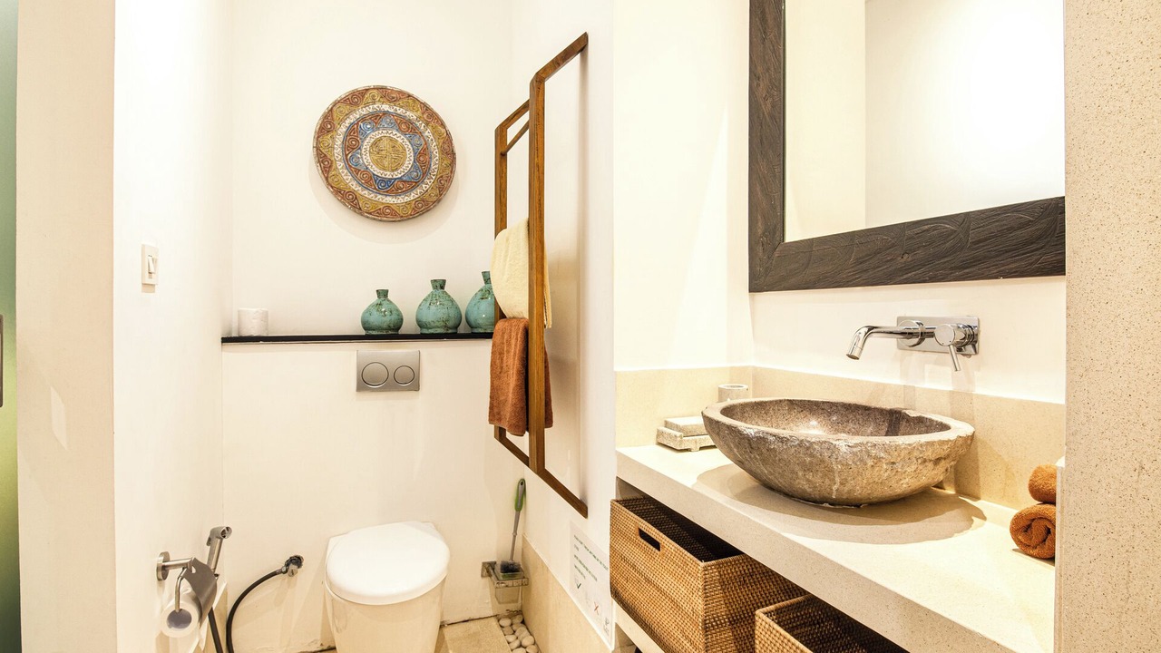 Photo of Bathroom in Sunset Road
