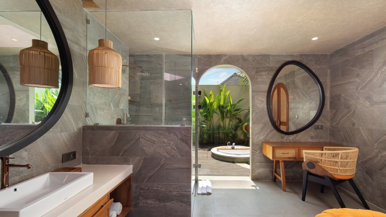 Photo of Bathroom in Sambahan
