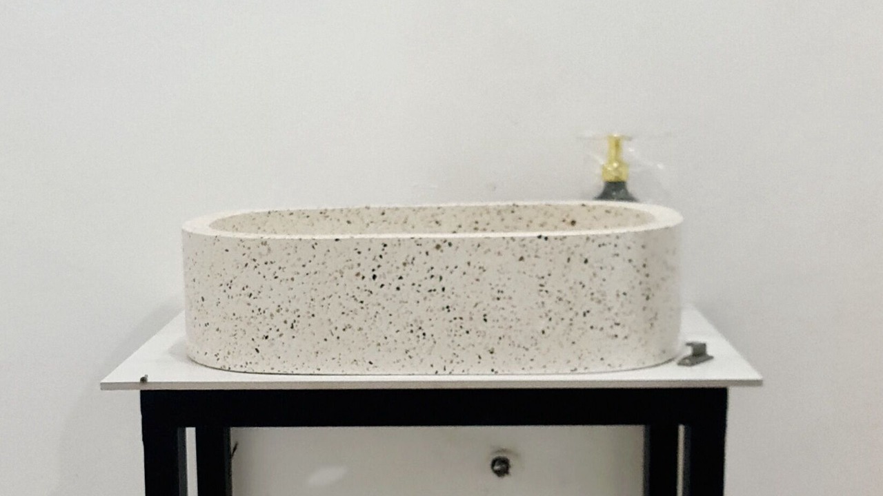 Photo of Bathroom in Padangsambian Klod
