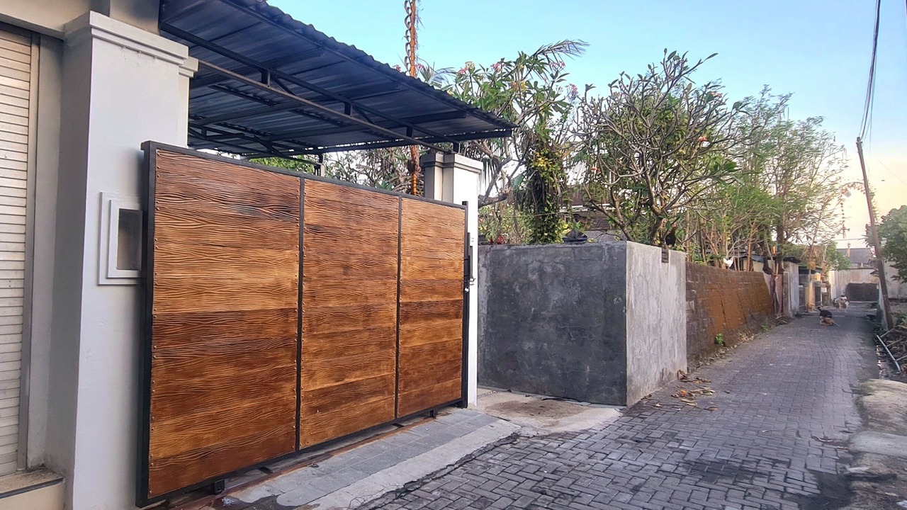 Photo of Outdoor in Padangsambian Klod